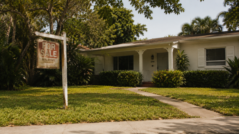 home didn't sell in Miami Schenley Park expired listing 2026