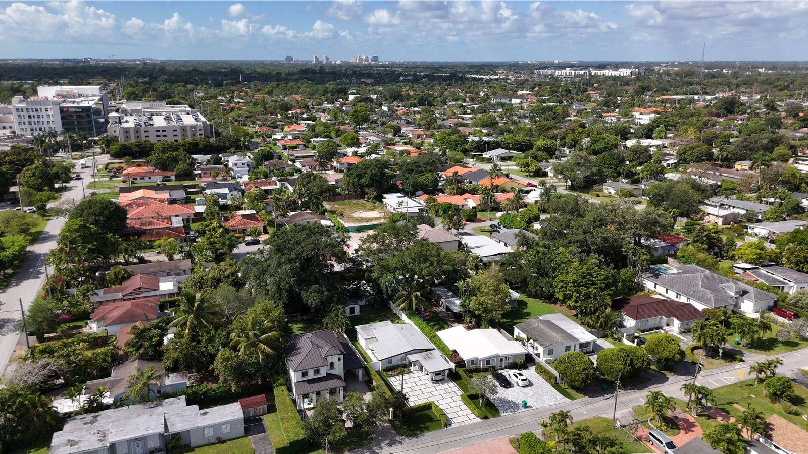 Ending a Listing Agreement Early in Miami-Dade, Florida: What Sellers Can Do
